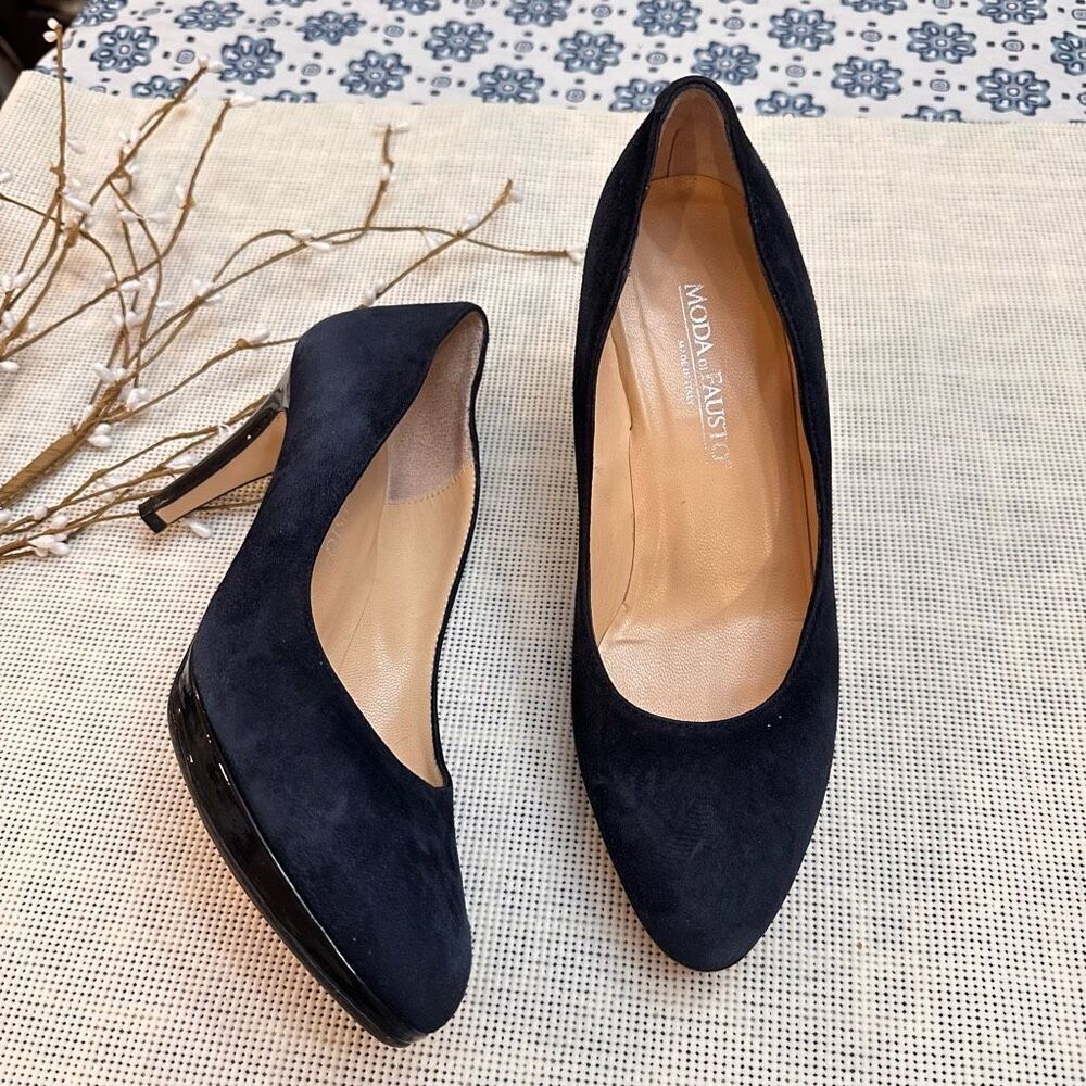 Moda di Fausto Made in Italy Blue suede high heel pumps Size 38/‎ US 7.5